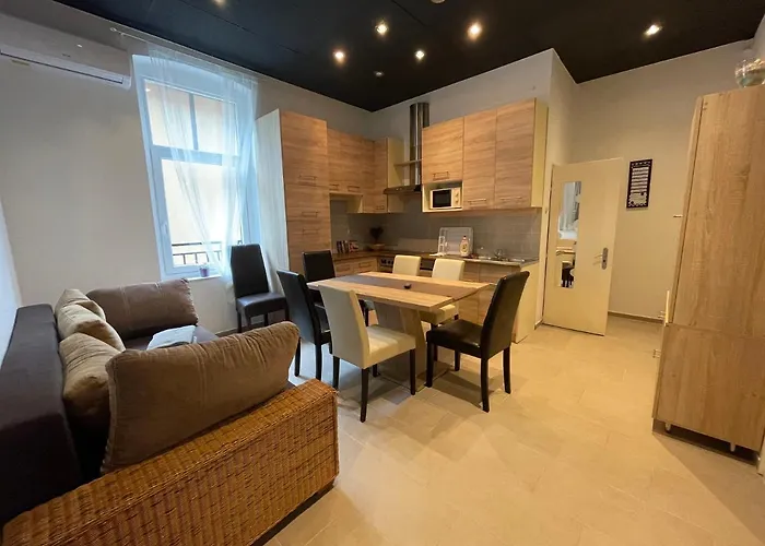 Smeraldo Apartament *