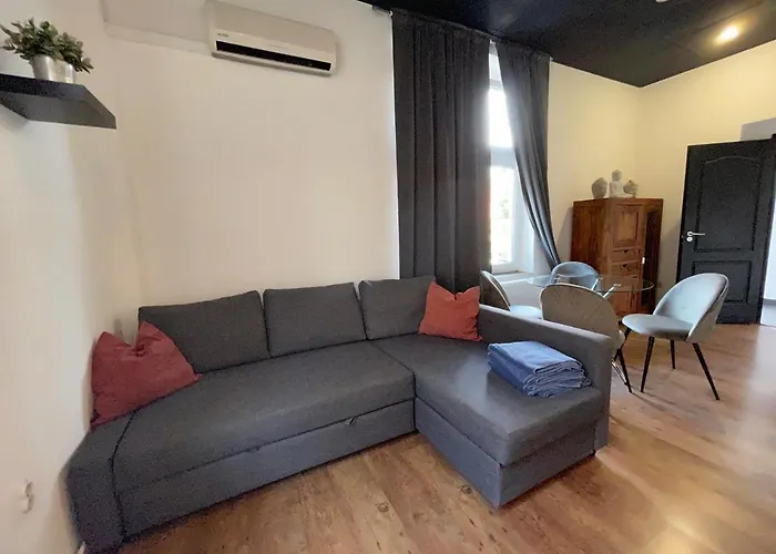 Smeraldo Apartament *